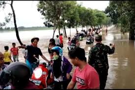 Banjir karawang hari ini !! Ligung Dikepung Banjir Akses Jatiwingi Bongas Terputus Portal Majalengka