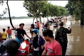 Kondisi banjir muncul dari luapan air yang berlebih dan berdampak pada terendamnya suatu wilayah. Ligung Dikepung Banjir Akses Jatiwingi Bongas Terputus Portal Majalengka