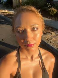 Brownish goldish🤎✨