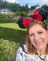 ✨Julia Avalos (@pintavalos) • Threads, Say more