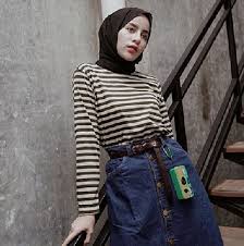 Sep 05, 2019 · cara download ribuan video lagu di youtube lewat laptop atau pc tanpa aplikasi, gratis! 4 Inspirasi Outfit Stripe Ala Selebgram Aghnia Punjabi Bagi Hijabers Okezone Muslim