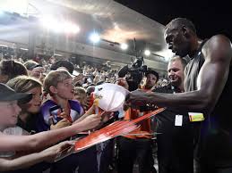 Mbappe is frighteningly faster than the retired jamaican sprinting legend, usain bolt. Usain Bolt Bald Auf Abwegen Sport A Z