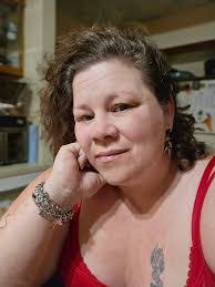 Shannon Tadlock's Instagram, Twitter & Facebook