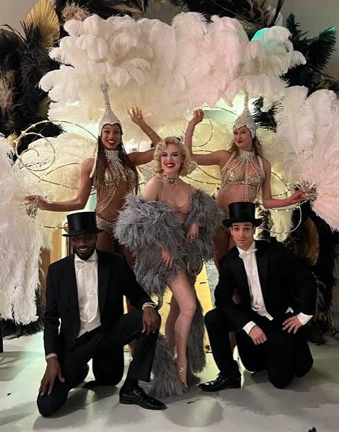 ✨ Optredens burlesque danseres - Fay Loren - met stijl op #1