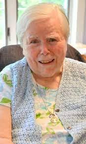 Louise Fitzpatrick's Instagram, Twitter & Facebook