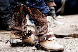 Hier erhalten sie auslaufmodelle oder konfigurierte einzelstücke bis zu 50% günstiger. Rodeo Cowboy Stiefel Sporen Stockfotos Freeimages Com