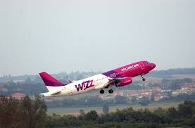 Everything you want to know about wizz air. Hungarian Low Cost Airline Wizz Air Slashes 100s Of Flights To Italy Amid Coronavirus Fears Universul Net