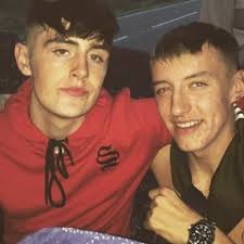 Stream Scott Moorhead music