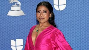 Yalitza aparicio was born in tlaxiaco, oaxaca, mexico on saturday, december 11, 1993 (millennials generation). Latin Grammys Co Host Yalitza Aparicio Rocks Red Carpet In Striking Fuchsia Ensemble Her Best Looks Ktvb Com