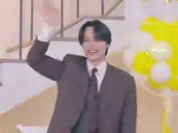 All About EXO Videos &...