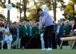 Tom Watson Blasts PGA Tour Over LIV Golf Rebels' Returns