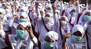 Untuk informasi lebih lanjut tentang penerimaan siswa baru, biaya sekolah dan. 10 Sma Terbaik Di Riau Versi Lembaga Tes Masuk Perguruan Tinggi Suara Riau