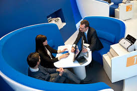 Bbva Easybank Branch Customer Service Station The Financial Brand Retail Banking Bank Design Bank Branch