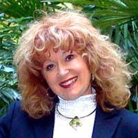 Jacqueline Betterton's Instagram, Twitter & Facebook