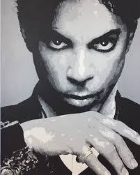 Suzanne Gregory's Instagram, Twitter & Facebook