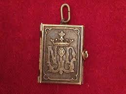 Antique Book Photo Locket Of Lourdes By Lesjardinsdeleanor On Etsy 65 00 Photo Locket Book Locket Antique Books