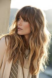 Megan Holgate (meg_holgate)