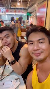 🇭🇰 Cantonese vs Korean, 我聽錯以為里昂在講韓文, 不能輸所以我也硬來幾句, 但都是亂講的, 只有最後兩句是真的😌