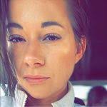 Jennifer Viau's Instagram, Twitter & Facebook