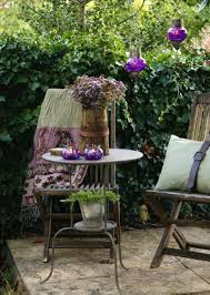 epingle par nele hansen sur lovely outdoor idees de patio petit patio deco jardin