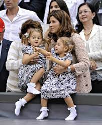 He was born to a swiss father, robert federer, and an afrikaner mother, lynette federer. Roger Federer Children Roger Federer Kids Roger Federer Roger Federer Twins