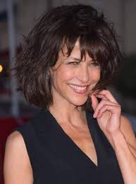 Le Coiffe Decoiffe Rock Sophie Marceau Coupe De Cheveux Qui Rajeunit Coupe De Cheveux Coiffure Sophie Marceau