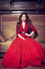 Pin By Hifza Umar On Celebs Fashion Bollywood Fashion Indian Wedding Outfits