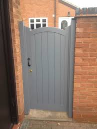 1 Best 45 Best Side Yard Garden Design Ideas Get Inspired To Transform An Unused Side Yard Alongside Your Home Into A Vibrant Awesome Related Ideas Narrow Wooden Garden Gate Side