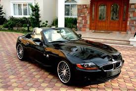 2004 Bmw Z4 Overview Cargurus Bmw Z4 Bmw Bmw Convertible