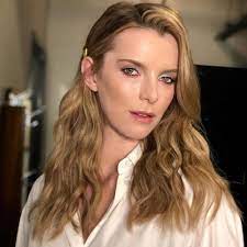 She is best known for her role in the netflix comedy series glow for which she was nominated for two. Clayton Hawkins On Instagram Betty Gilpin Jimmy Kimmel Live Mu Kayleenmcadams Styling Cristinaehrlich Hairbyc Betty Gilpin Jimmy Kimmel Jimmy Kimmel Live