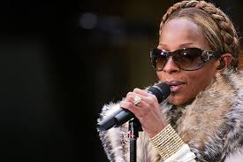 Queen Naija & Melanie Fiona Do the 'Deborah Cox Challenge