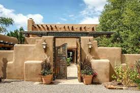 Southwestern Courtyard Spanish Style Homes Santa Fe Home Adobe House