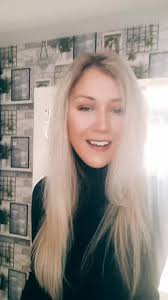 Happy Friday 😊 ticket link In bio ❤ #livemusic #headlineshow #lauraa...