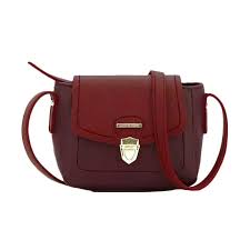 Sebelumnya dikenal sebagai sophie martin, sophie paris kini telah dikenal sebagai sebuah salah satu platform social shopping yang menawarkan produk eksklusif berdesain prancis. Jual Sophie Martin Mila Bags Tas Wanita Red Online April 2021 Blibli