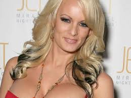 Trump pagou silêncio de atriz pornô, diz jornal