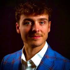 Van True (@Vantrue11)