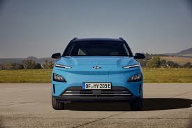 С щедро вътрено пространство за пътници, така. 2021 Hyundai Kona Electric Got To Australia In Two Trim Levels