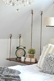 Einen Hangenden Nachttisch Selber Bauen Nachttisch Selber Bauen Diy Beistelltisch Bett Selber Bauen