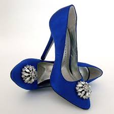 Forniamo una enorme selezione di scarpe sposa economiche a buon mercato per la tua scelta. Los Zapatos De Novia De Disenadores Mas Increibles De Todos Scarpe Da Matrimonio Scarpe Da Sposa Blu Scarpe Da Sposa