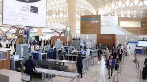 يوجد في السعودية عدة أنواع من الحجر تُستخرج من منطقة واحدة وهي الرياض، ويُسمّى بحجر الرياض نسبةً إلى المدينة، ويقسم حجر الرياض إلى ثلاثة أقسام حسب لونه وهي Ø§Ù„Ø³Ø¹ÙˆØ¯ÙŠØ© ØªØ³ØªØ«Ù†ÙŠ Ù‡Ø°Ù‡ Ø§Ù„ÙØ¦Ø§Øª Ù…Ù† Ø§Ù„Ø­Ø¬Ø± Ø§Ù„ØµØ­ÙŠ Ø§Ù„Ù…Ø¤Ø³Ø³ÙŠ