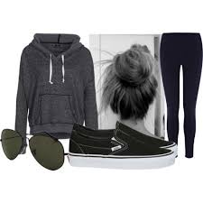 Black And Grey Slip On Vans Slip On Vans With Leggings Google Search Outfits With Leggings Outfits How To Wear Leggings