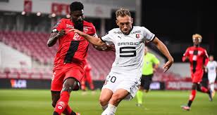 Pour ce match, bruno génésio devra faire face aux absences de ces deux titulaires en défense centrale. 9d09pgzh8frenm