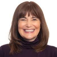 Julie Swenson's Instagram, Twitter & Facebook