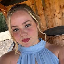 What are the best ways to fundraise money for a school program or club?