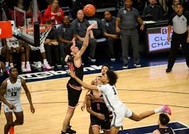 If only holmgren could actually forget it. Ncaa Basketball Pros Cons Of Options For No 1 Recruit Chet Holmgren Page 2