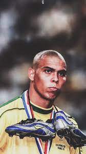 Ronaldo luiz nazario de lima real madrid cf brazil football soccer ms windows. Jdesign On Twitter Brazil 1998 Ronaldo Nazario Wallpaper Braziledition Bigzetayt
