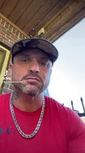 Dontay Gibson's Instagram, Twitter & Facebook