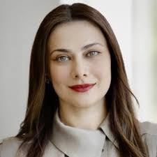 Renee Vandyke's Instagram, Twitter & Facebook