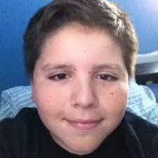 Alexander Arceo's Instagram, Twitter & Facebook