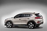 Hyundai-Tucson-(2015)